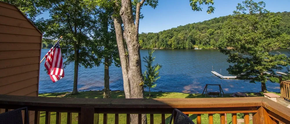 Hook Wine & Sinker Holiday Home