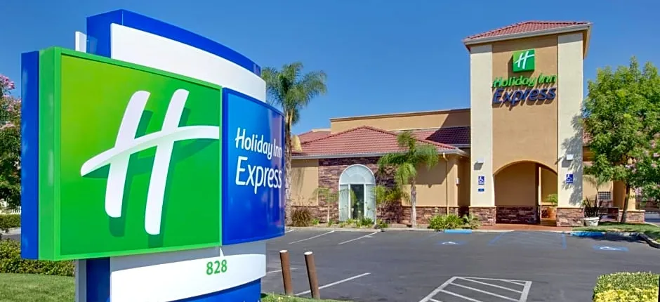 Holiday Inn Express Oakdale By IHG
