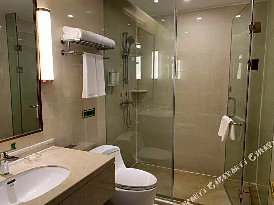 Vienna Hotel (Suizhou Baiyun Lake Yushanshu)