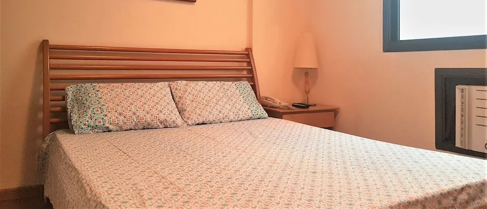 Bull House - Ipanema Beach Star