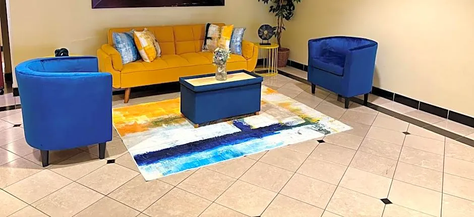 Days Inn & Suites by Wyndham Laurel Near Fort Meade