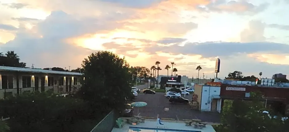 Siesta Inn McAllen