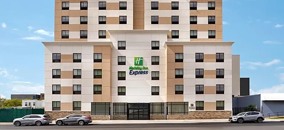 Holiday Inn Express Jamaica - JFK AirTrain - NYC By IHG
