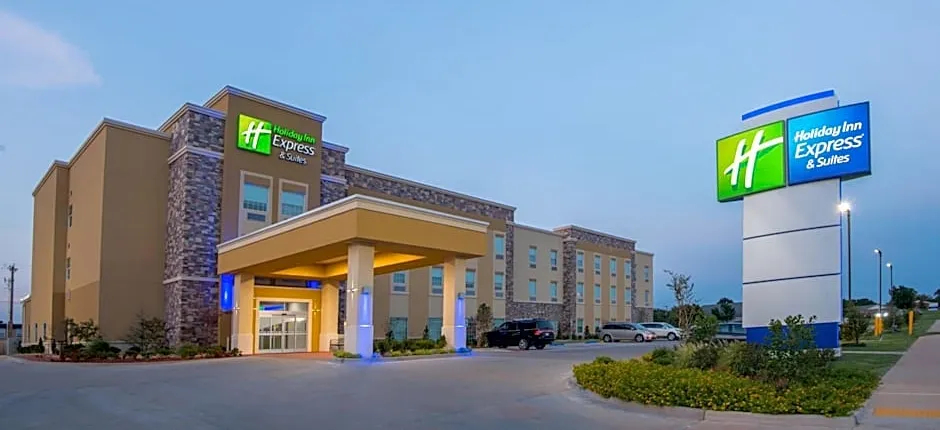 Holiday Inn Express & Suites Stillwater - University Area By IHG