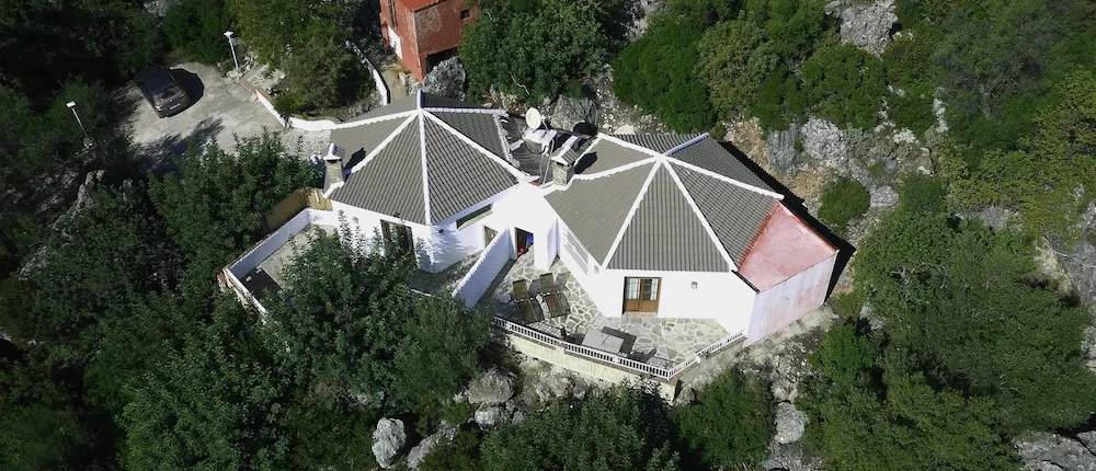 Casa Rural Los Algarrobales