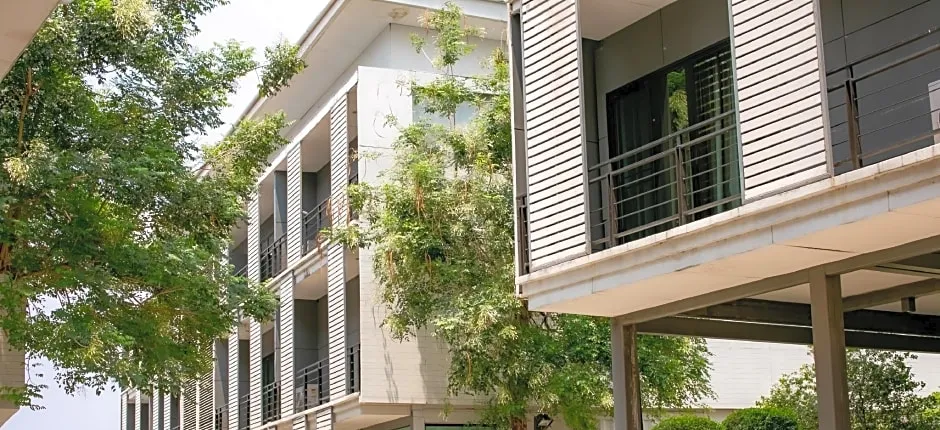 The Box Residence