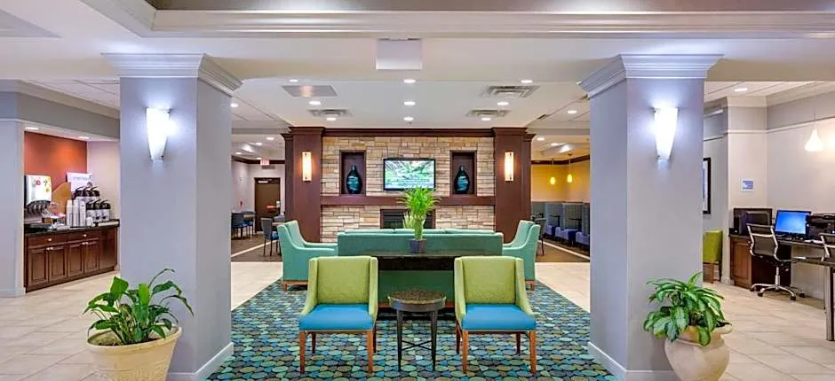 Holiday Inn Express Washington DC SW - Springfield By IHG