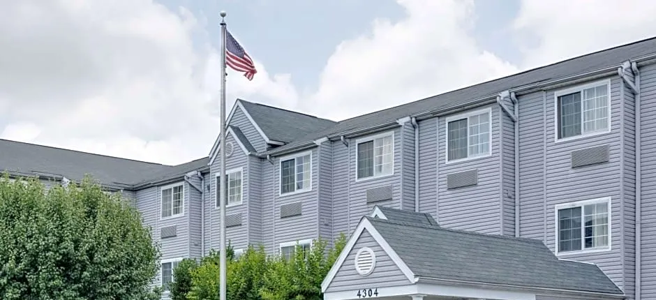 Microtel Inn & Suites by Wyndham Greensboro