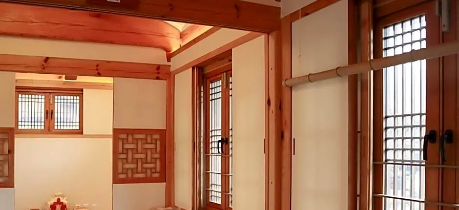 Chaehyodang Hanok Stay