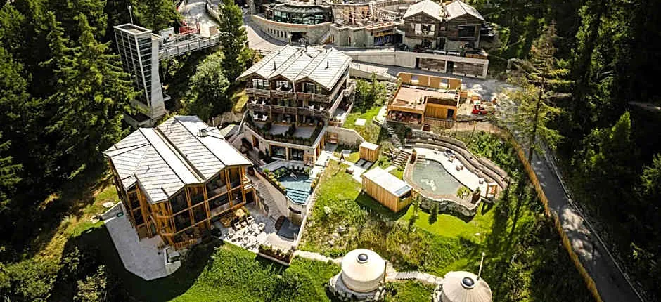 CERVO Mountain Resort