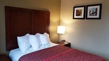 Days Inn Brooklyn Marine Park