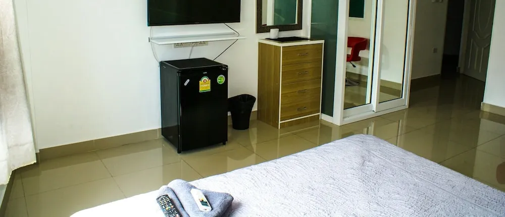 W-9 Hotel