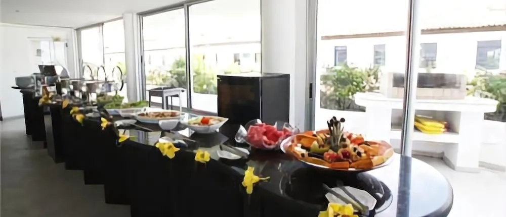 Maria Farinha Praia Hotel