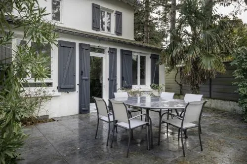 Villa Les Libellules pour 8 à 9 personnes