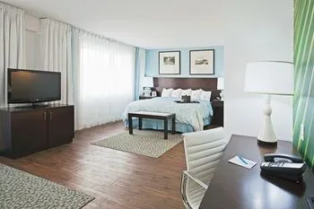 Hotel Indigo Fort Myers Downtown River District