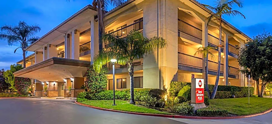 Best Western Plus Orange County Airport North