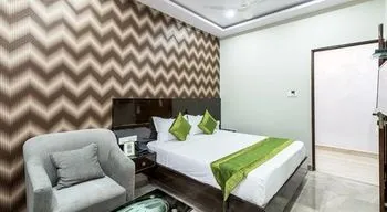 Treebo Greenwood Premier Suites