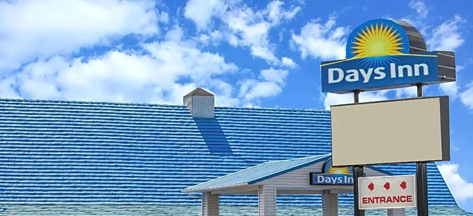 Days Inn by Wyndham Seymour