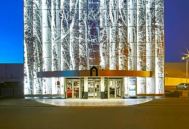 Campanile Le Bourget Airport