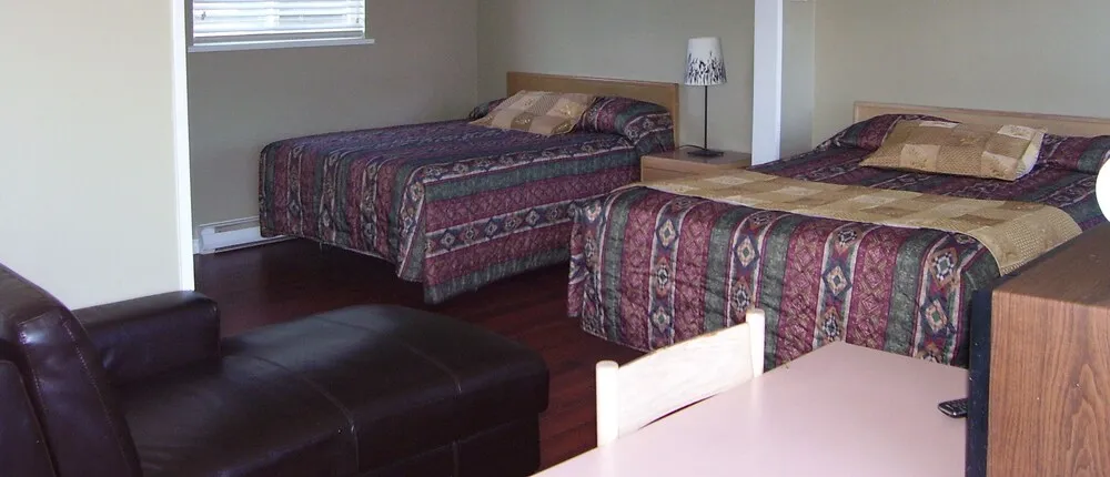 Beach Grove Motel