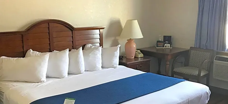 Baymont by Wyndham Sault Ste Marie MI