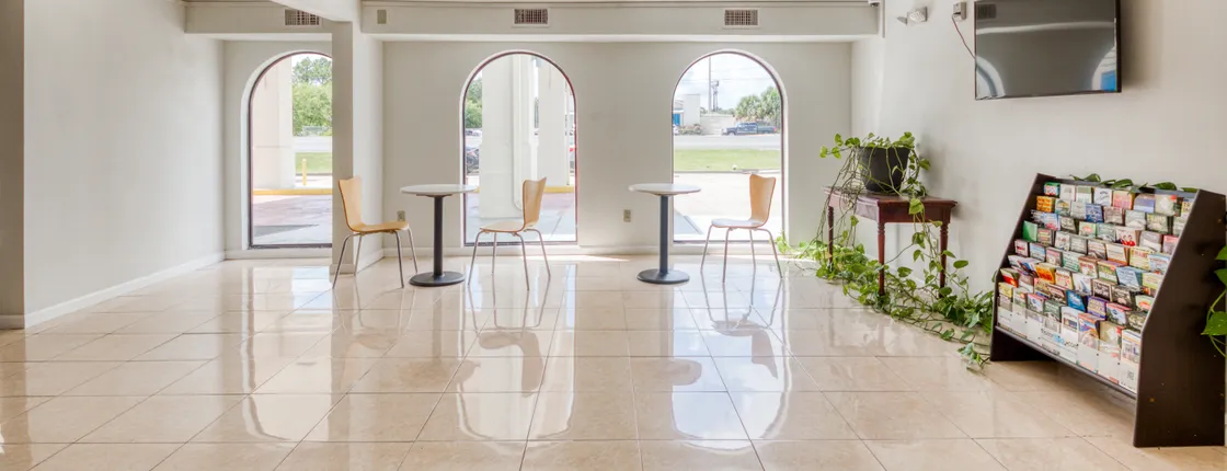 Hotel Denham Springs I-12