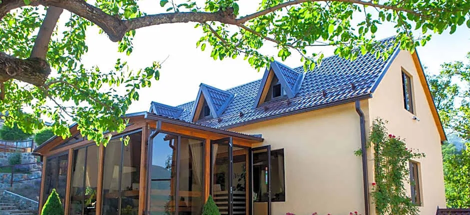 DiliVita Rest House