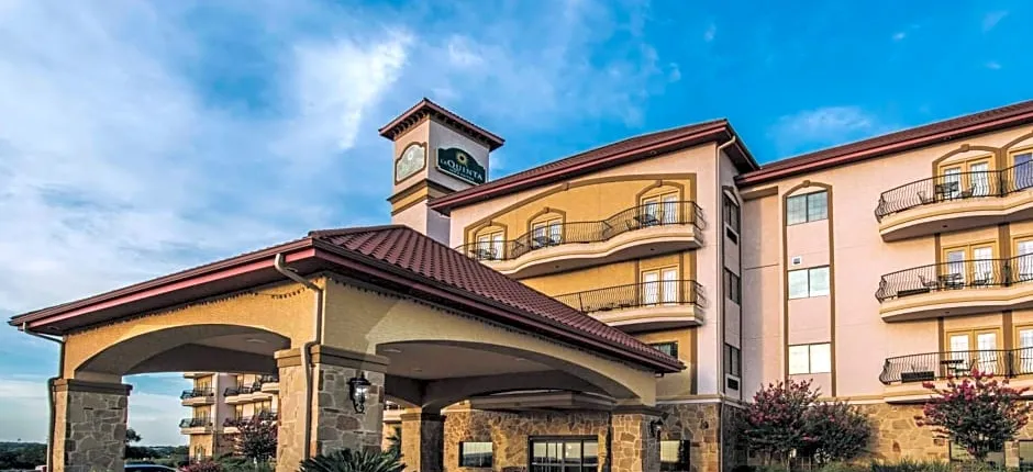 La Quinta Inn & Suites by Wyndham Marble Falls