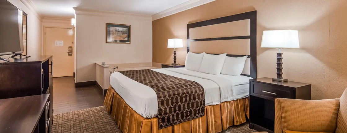 Best Western Riverside Inn
