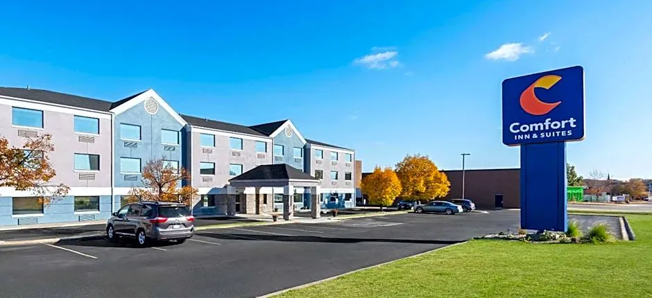 Comfort Inn & Suites Mason City - Clear Lake