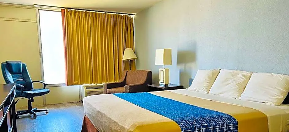 Travelodge by Wyndham Carlisle North