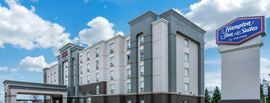 Hampton Inn & Suites Edmonton West