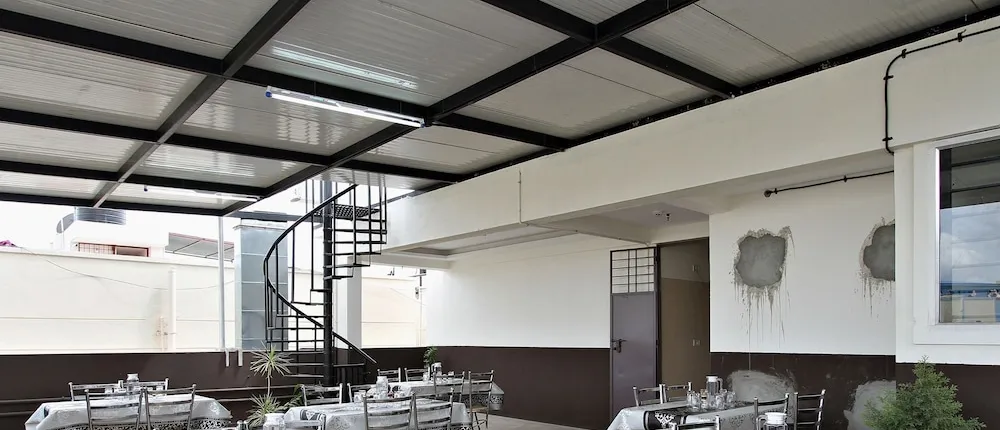 OYO 8739 Melody Inn Bellandur