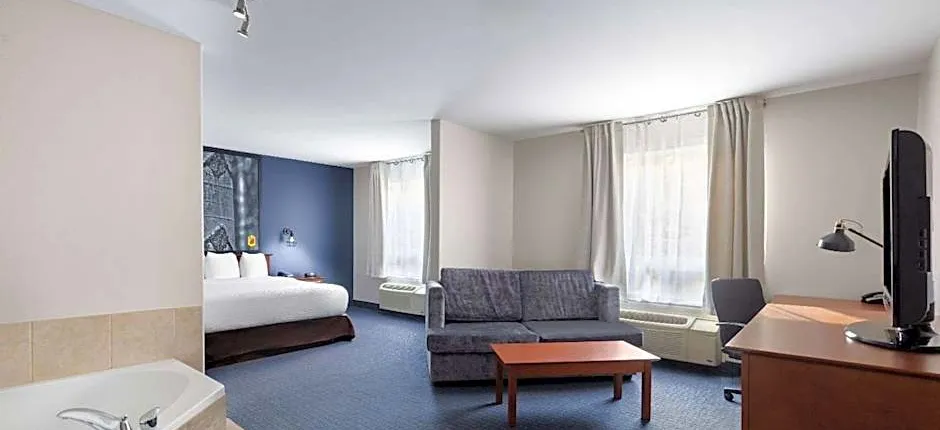 Super 8 by Wyndham Sainte Agathe Des Monts