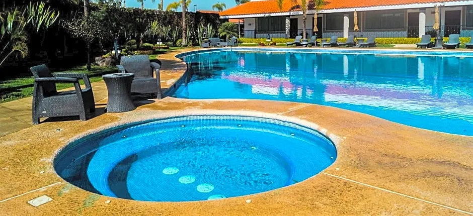 Hotel Ecce Inn