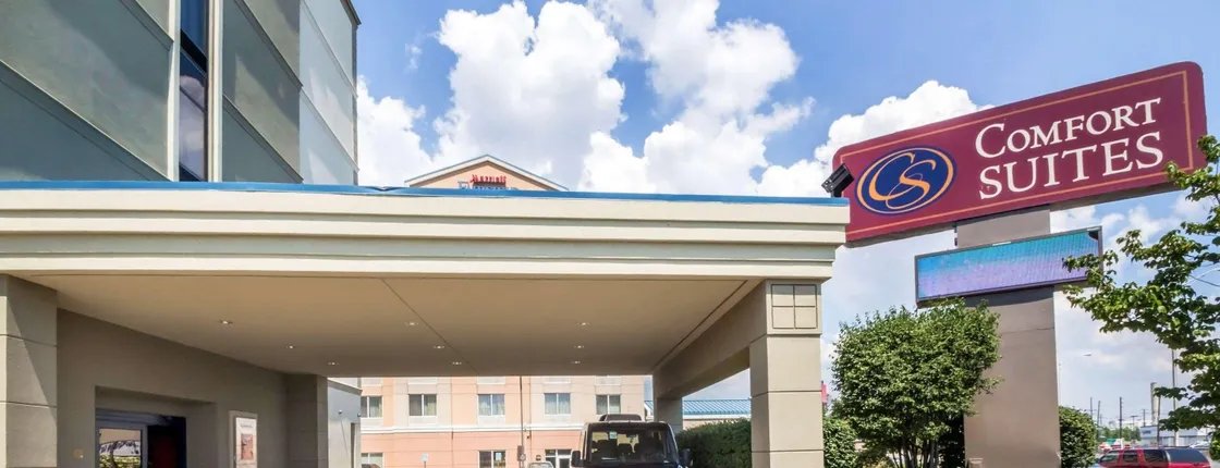 Comfort Suites at Woodbridge