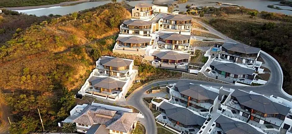 Tamarind Hills Resort & Villas