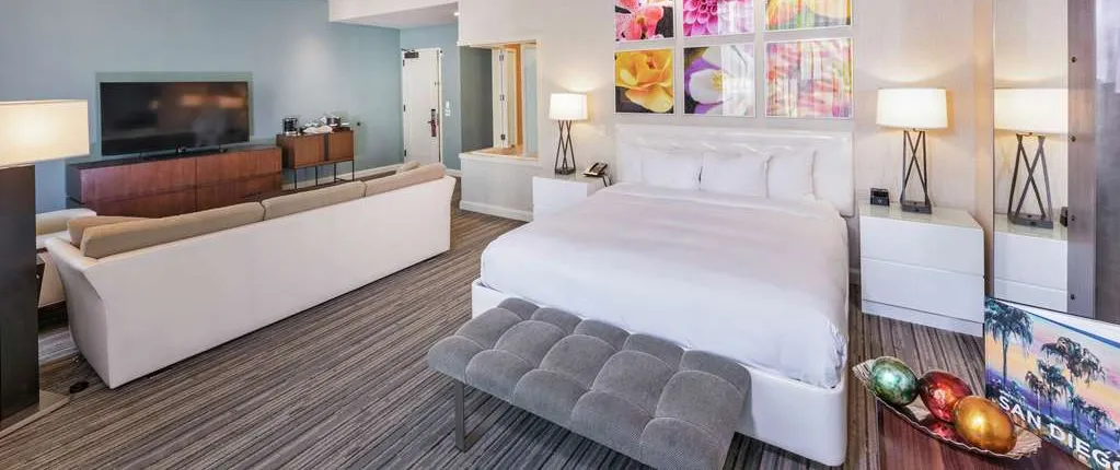 Hilton San Diego Gaslamp Quarter
