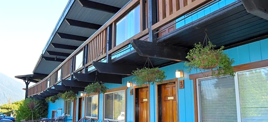 Meares Vista Inn