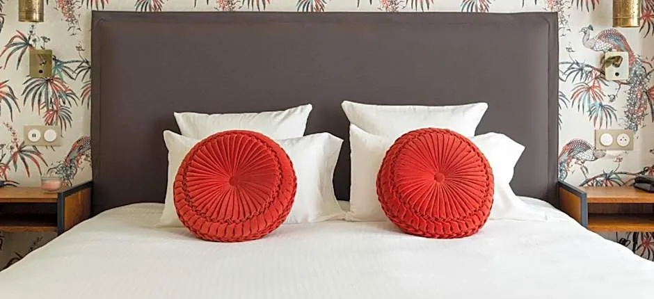 Moris Grands Boulevards