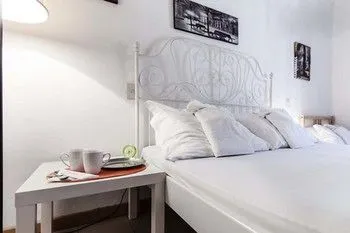 Target Apartments - Graceful P. Venezia