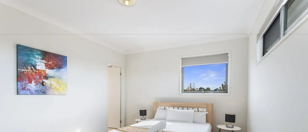 Bradford Place - Melbourne
