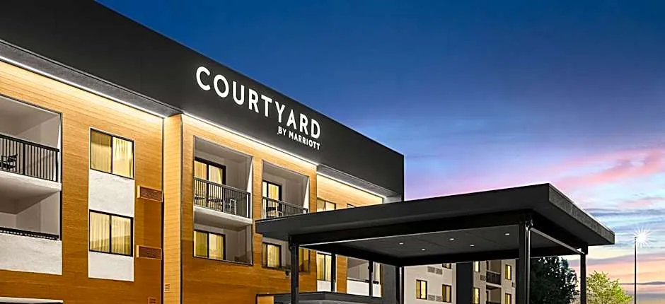 Courtyard Paducah West