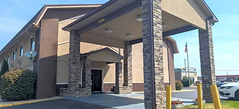 Super 8 by Wyndham Shelbyville
