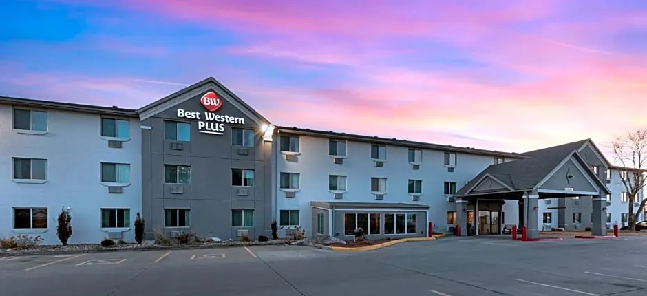 Best Western Plus Altoona Inn