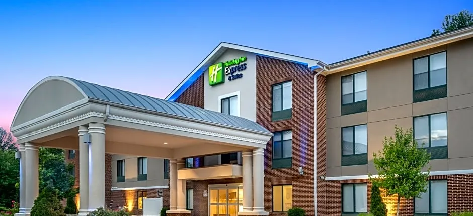 Holiday Inn Express & Suites Tell City by IHG