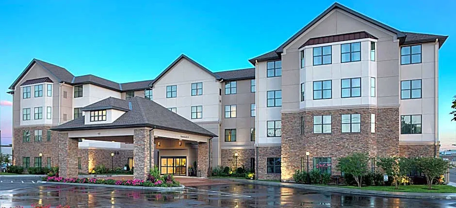 Homewood Suites By Hilton Carle Place - Garden City, NY