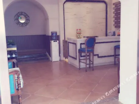 Wenjiang Kaili Hotel (Chengdu Caida North Gate)