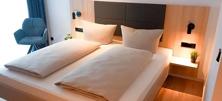 HOLI-Berlin Hotel