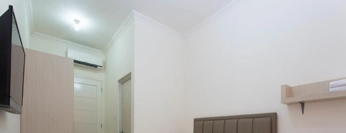 RedDoorz Plus near Siloam Karawaci